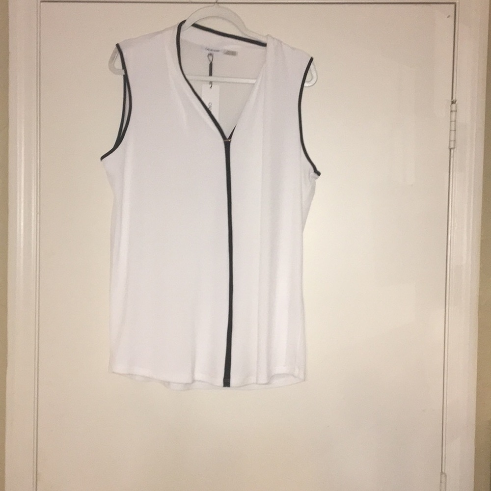 Calvin Klein shirt￼